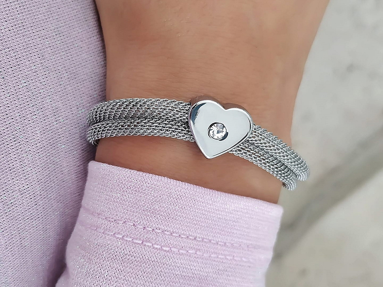 Náramek chirurgická ocel spletené srdce & zirkon stříbrná