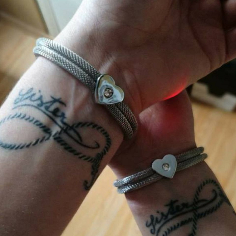 Náramek chirurgická ocel spletené srdce & zirkon stříbrná